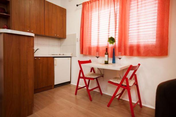 Centar 1 Private Room With Ensuite And Kitchenette Split Exteriör bild