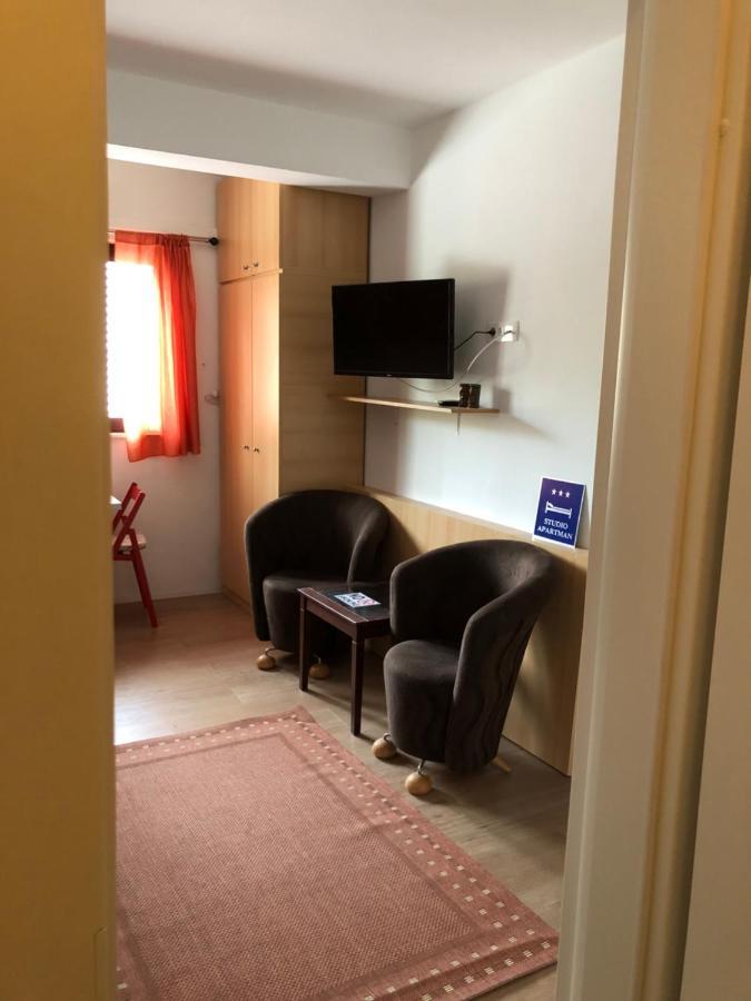 Centar 1 Private Room With Ensuite And Kitchenette Split Exteriör bild